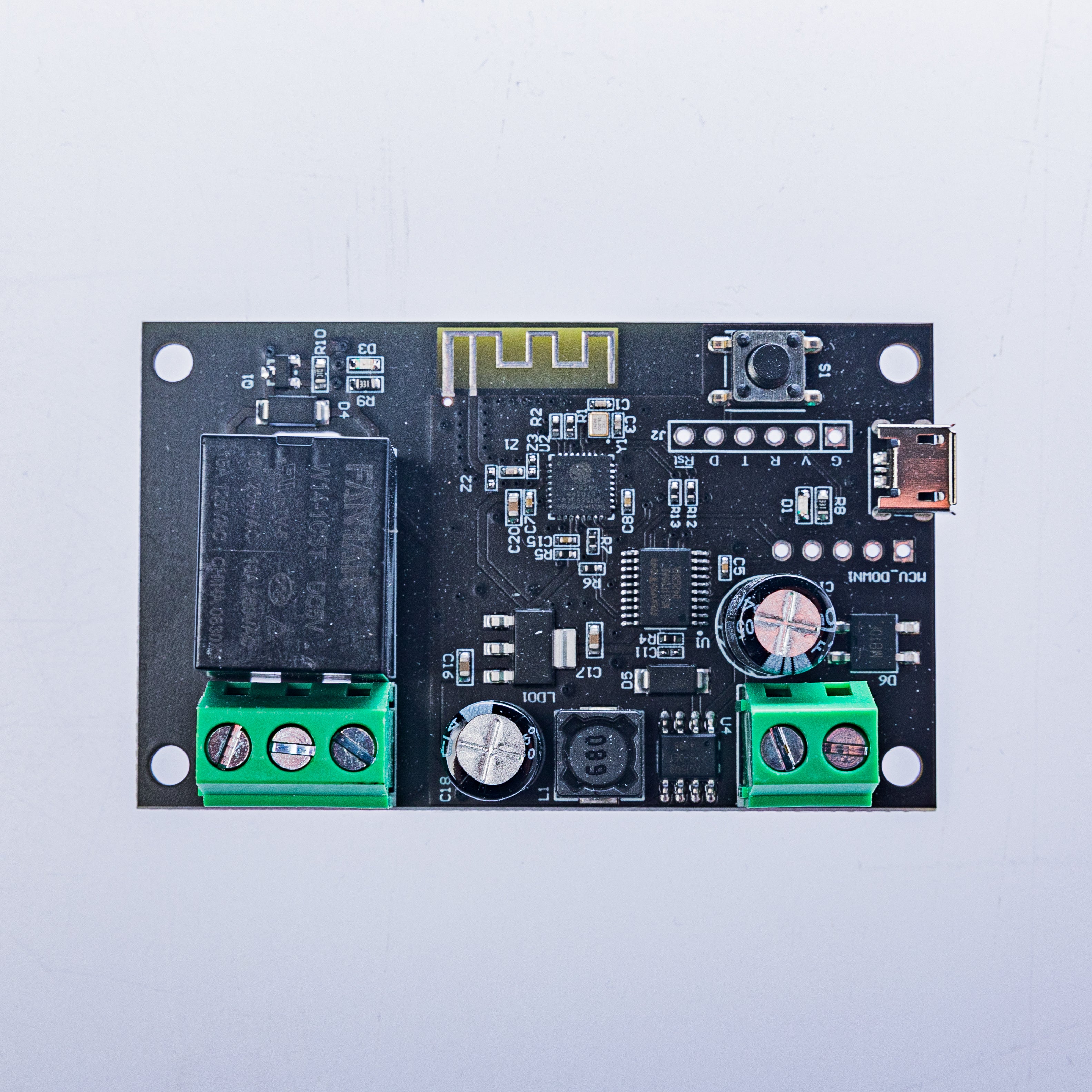 Relé modul, DC 30V 10A, 250V AC, Tuya©